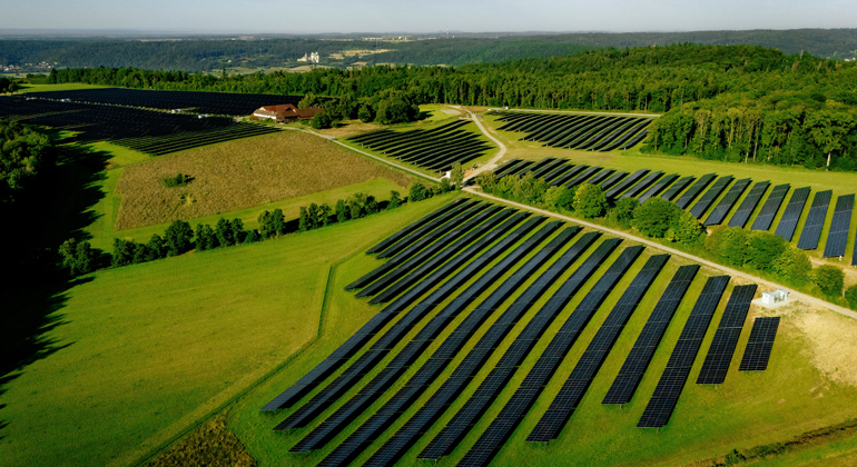 Am Standort sind auch zwei Windenergieanlagen geplant, für die das Genehmigungsverfahren läuft. (Quelle: EnBW / Fotograf: Paul Gärtner)